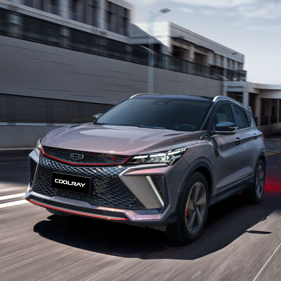 Geely Coolray in motion